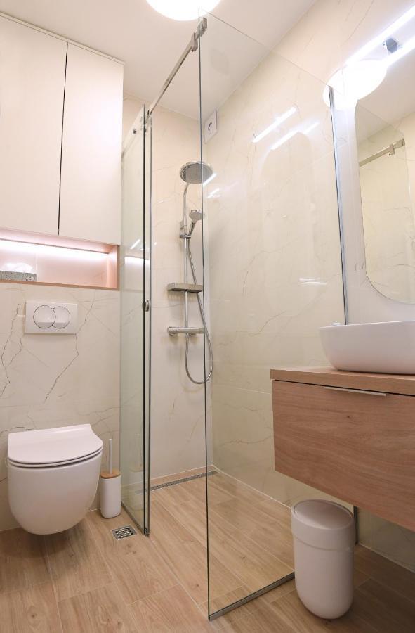 Consul Apartment - Zadar City Center ภายนอก รูปภาพ
