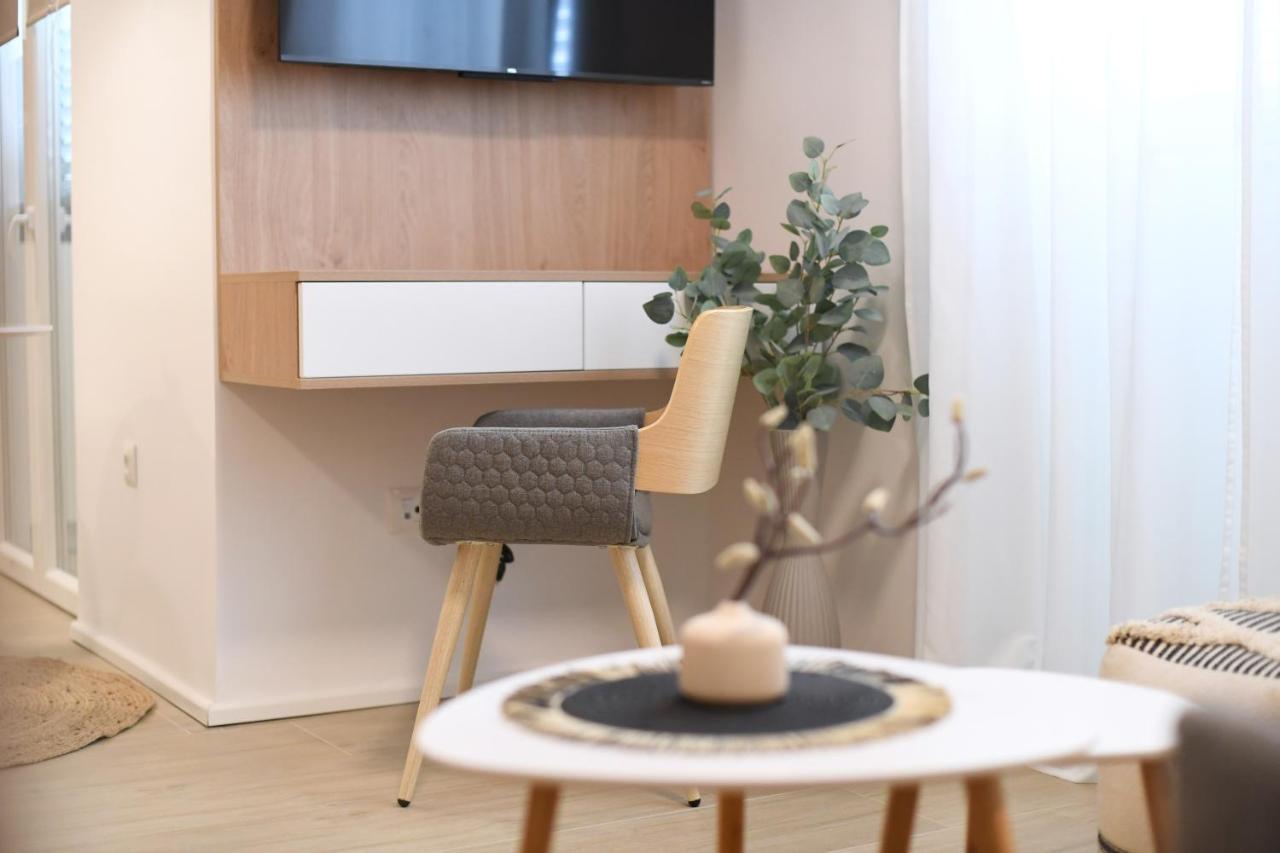 Consul Apartment - Zadar City Center ภายนอก รูปภาพ