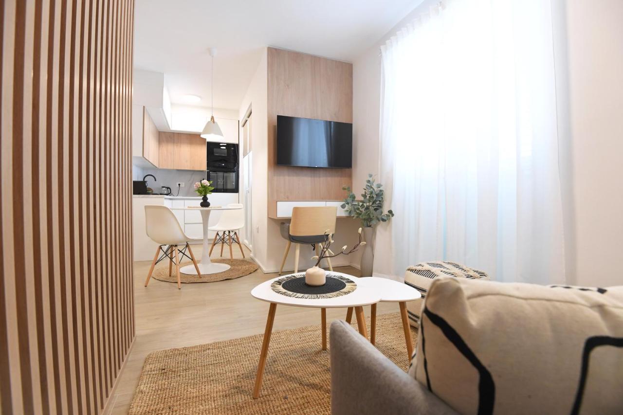 Consul Apartment - Zadar City Center ภายนอก รูปภาพ